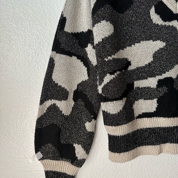 NINE WEST V Neckline Long Sleeves Small Knit Sweater BNWOT - Picture 6 of 9